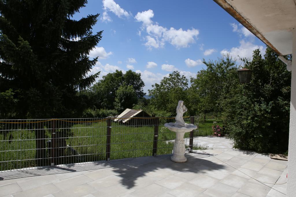 Pension Griebel Buoch Bagian luar foto